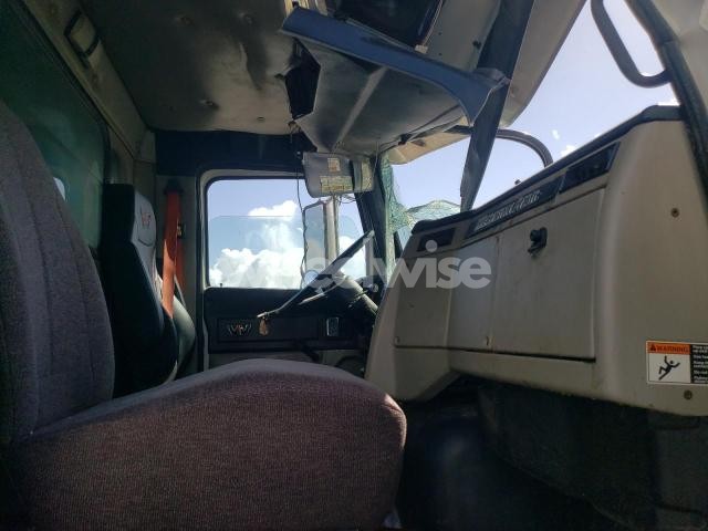 Photo 9 of 2017 WESTERNSTAR 4700 DUMP TRUCK (VIN 5KKMAVDV1HPJC7399)