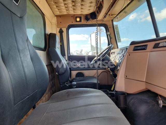 Photo 9 of 2014 WESTERN STAR/AUTO CAR CONVENTIONAL 4700SF (VIN 5KKMAVDV7EPFT2816)
