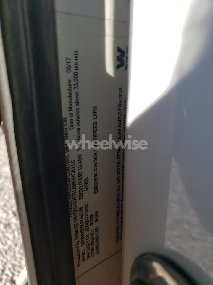 Photo 10 of 2018 WESTERN STAR 4700 DUMP TRUCK (VIN 5KKMAVDVXJPJS2308)