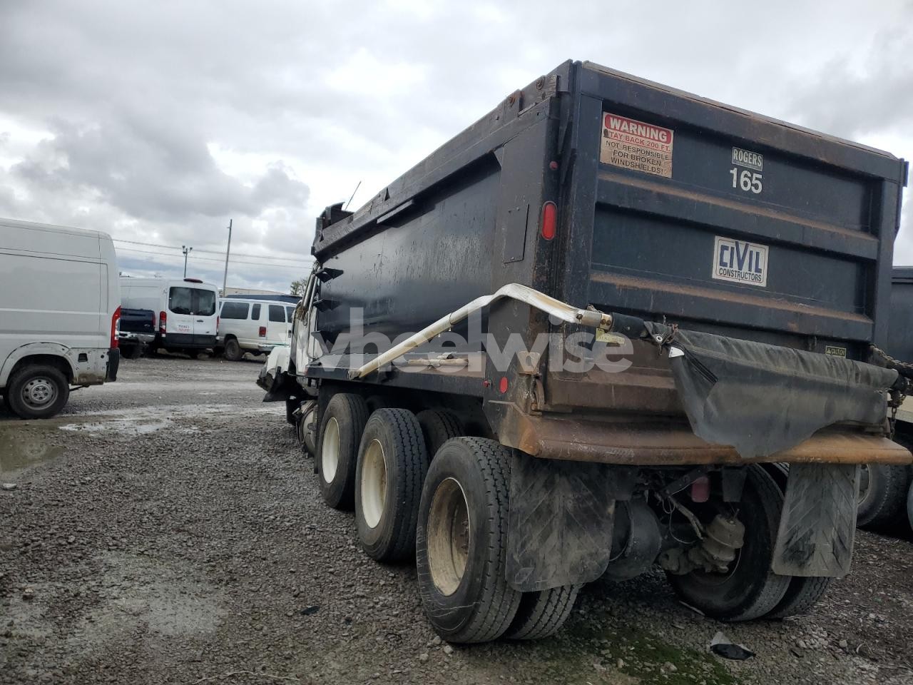 Photo 3 of 2018 WESTERN STAR 4700 DUMP TRUCK (VIN 5KKMAVDVXJPJS2308)