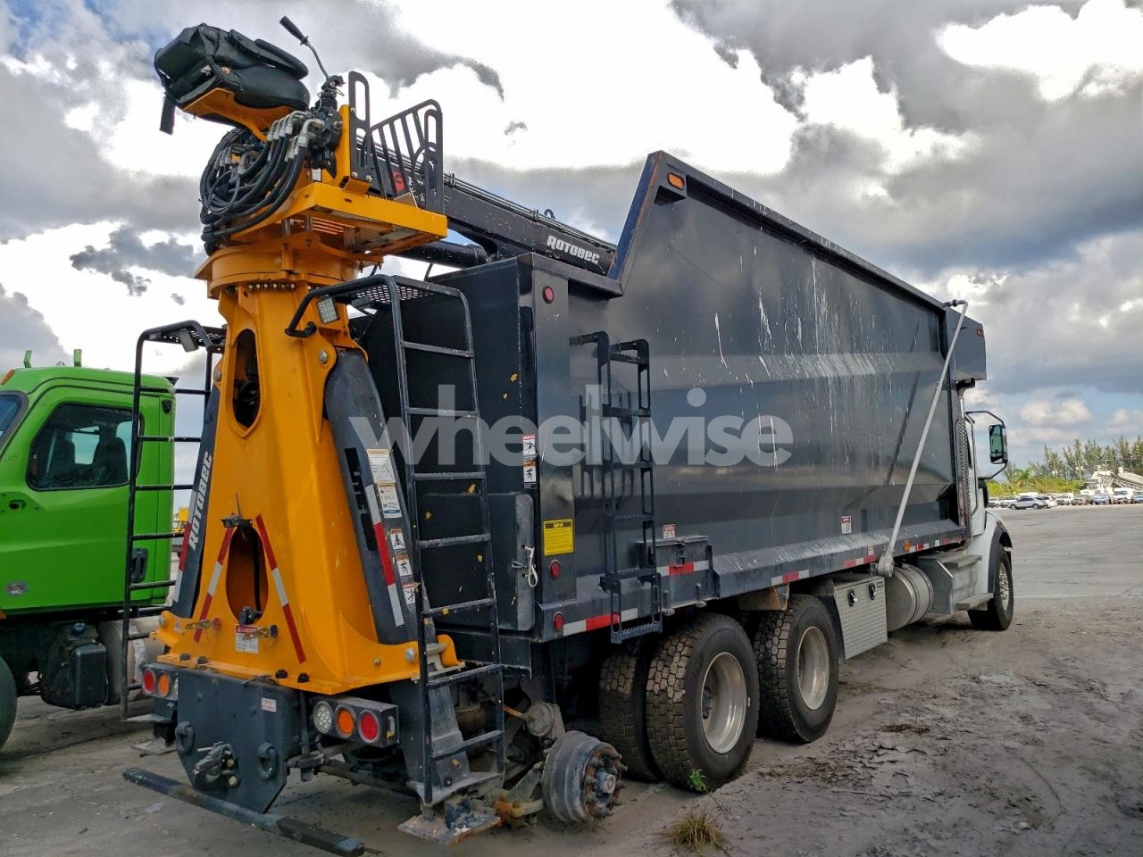 Photo 4 of 2026 ARO WESTERN STAR N/A (VIN 5KKMBPDV8TLWG1914)