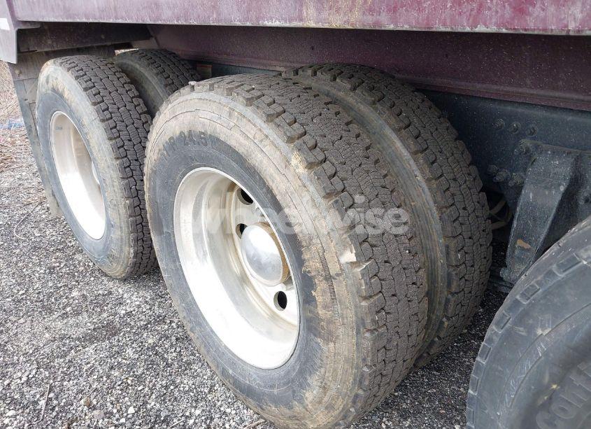 Photo 12 of 2023 Western Star 4800 SET BACK AXLE (VIN 5KKMBWD11PLNS7800)