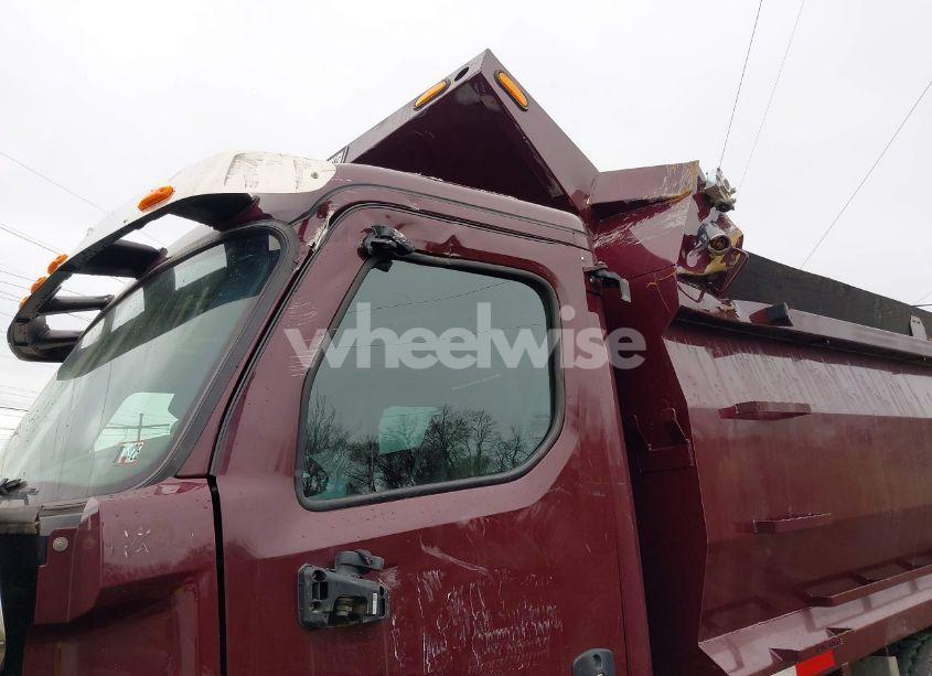 Photo 14 of 2023 Western Star 4800 SET BACK AXLE (VIN 5KKMBWD11PLNS7800)