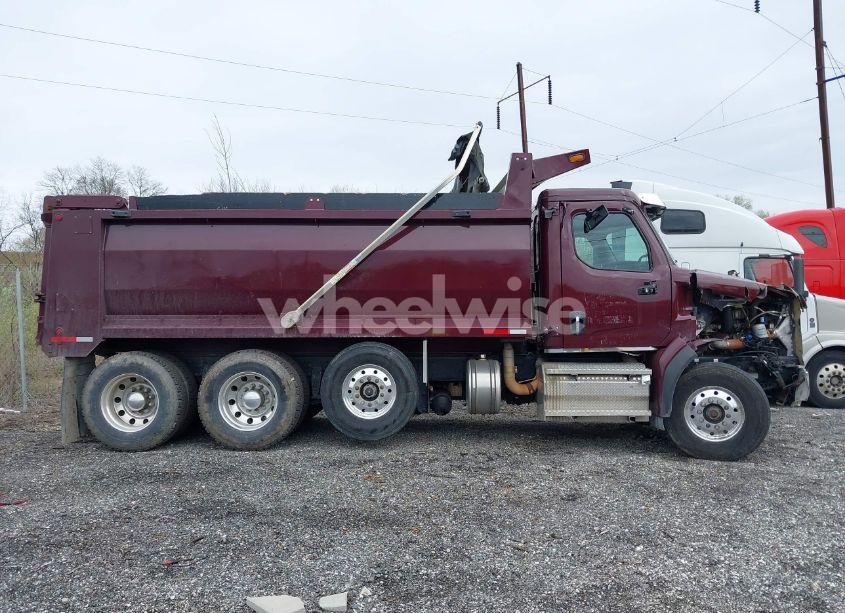 Photo 17 of 2023 Western Star 4800 SET BACK AXLE (VIN 5KKMBWD11PLNS7800)