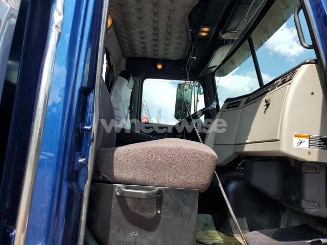 2015 WESTERN STAR 4700SF DUMP TRUCK (VIN 5KKSAVDV4FLGH9221) main photo