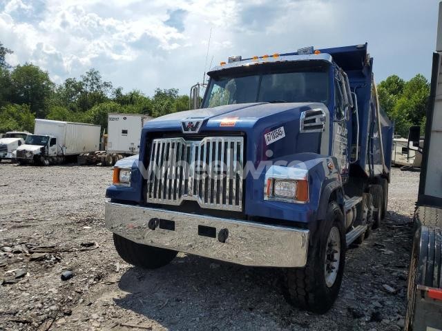 Photo 10 of 2015 WESTERN STAR 4700SF DUMP TRUCK (VIN 5KKSAVDV4FLGH9221)