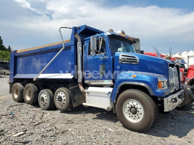 Photo 5 of 2015 WESTERN STAR 4700SF DUMP TRUCK (VIN 5KKSAVDV4FLGH9221)