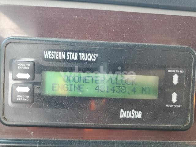 Photo 7 of 2015 WESTERN STAR 4700SF DUMP TRUCK (VIN 5KKSAVDV4FLGH9221)