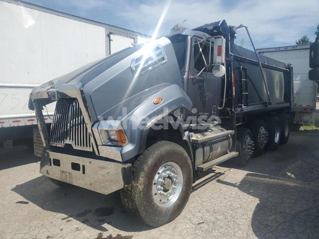 Photo 2 of 2023 WESTERN STAR 4700SF DUMP TRUCK (VIN 5KKSAVDV7PPNN3186)
