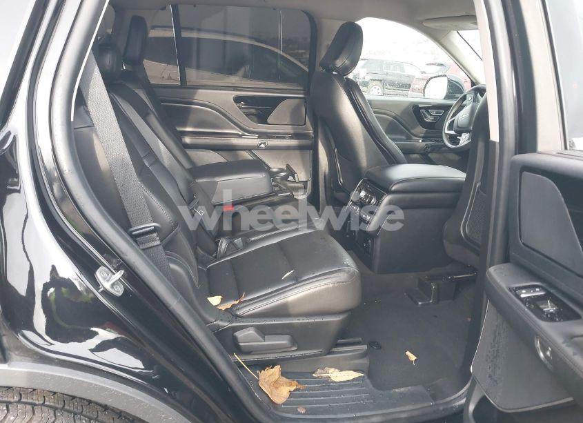 Photo 8 of 2022 Lincoln Aviator LIVERY (VIN 5LM5J0XC5NGL14463)