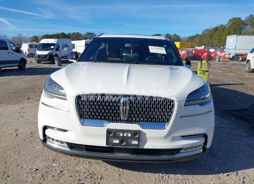 Photo 12 of 2020 Lincoln Aviator RESERVE (VIN 5LM5J7WC5LGL36194)