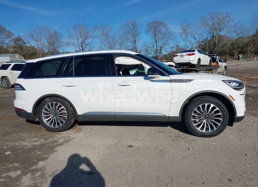 Photo 13 of 2020 Lincoln Aviator RESERVE (VIN 5LM5J7WC5LGL36194)