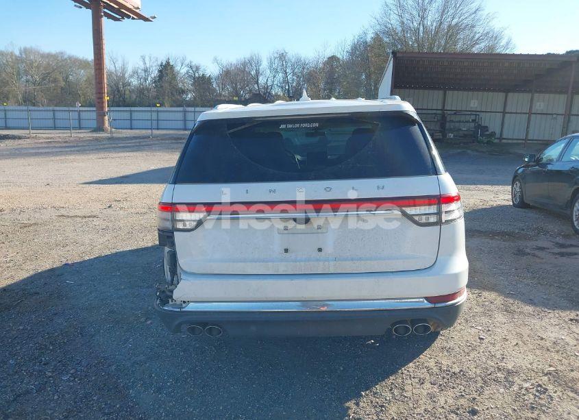 Photo 17 of 2020 Lincoln Aviator RESERVE (VIN 5LM5J7WC8LGL36710)