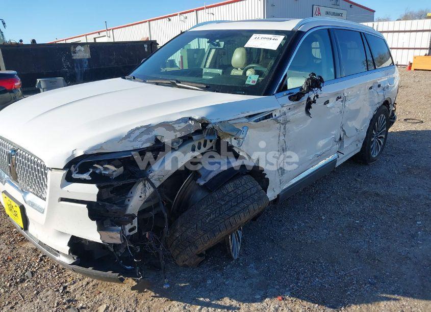 Photo 19 of 2020 Lincoln Aviator RESERVE (VIN 5LM5J7WC8LGL36710)