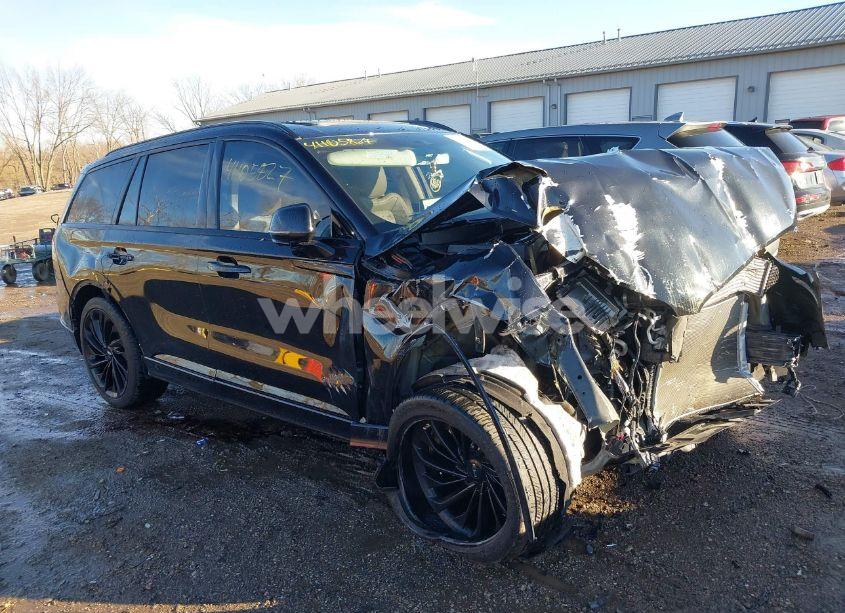 2022 Lincoln Aviator RESERVE (VIN 5LM5J7WC8NGL18095) main photo