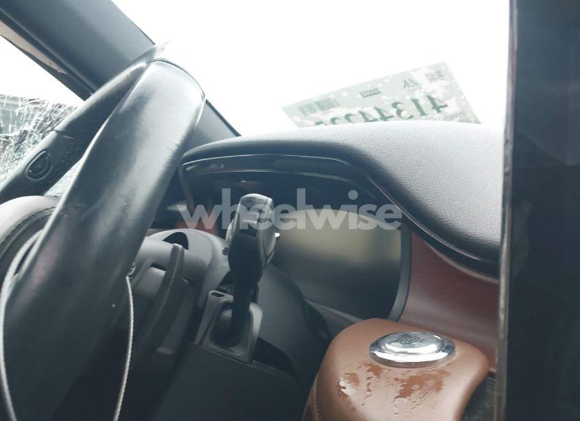 Photo 15 of 2020 Lincoln Aviator RESERVE (VIN 5LM5J7XC4LGL32832)