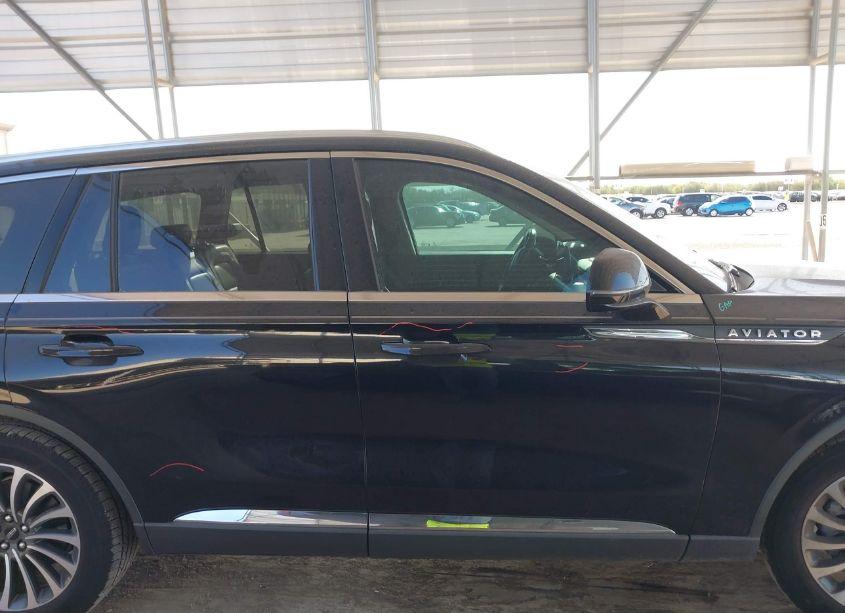 Photo 14 of 2020 Lincoln Aviator RESERVE (VIN 5LM5J7XC4LGL34886)