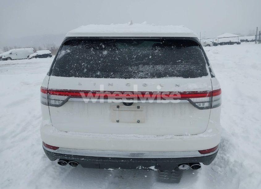 Photo 16 of 2020 Lincoln Aviator RESERVE (VIN 5LM5J7XC4LGL36377)
