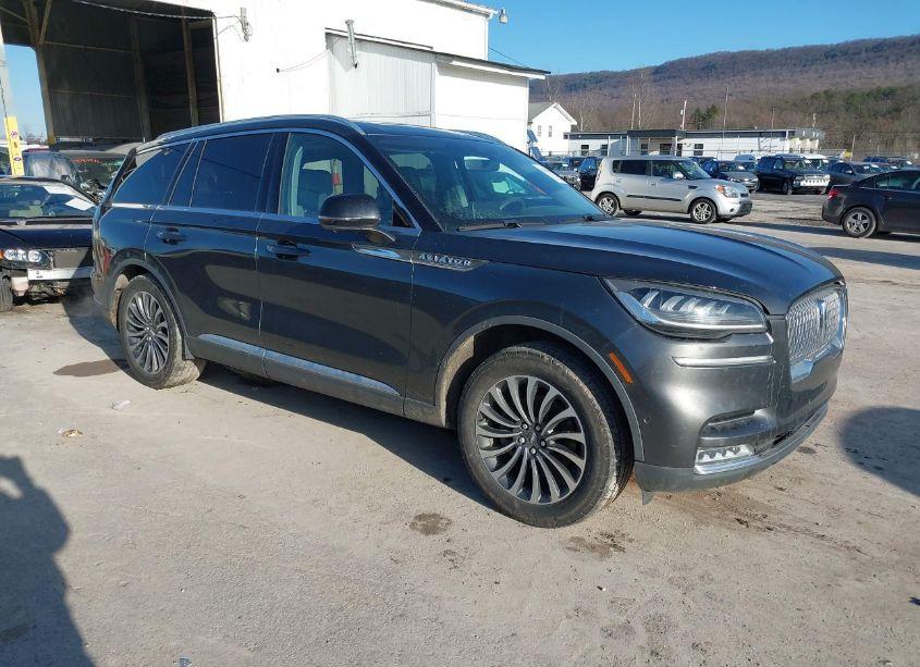 2020 Lincoln Aviator RESERVE (VIN 5LM5J7XC5LGL12640) main photo