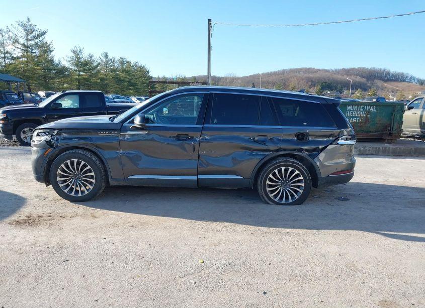 Photo 14 of 2020 Lincoln Aviator RESERVE (VIN 5LM5J7XC5LGL12640)