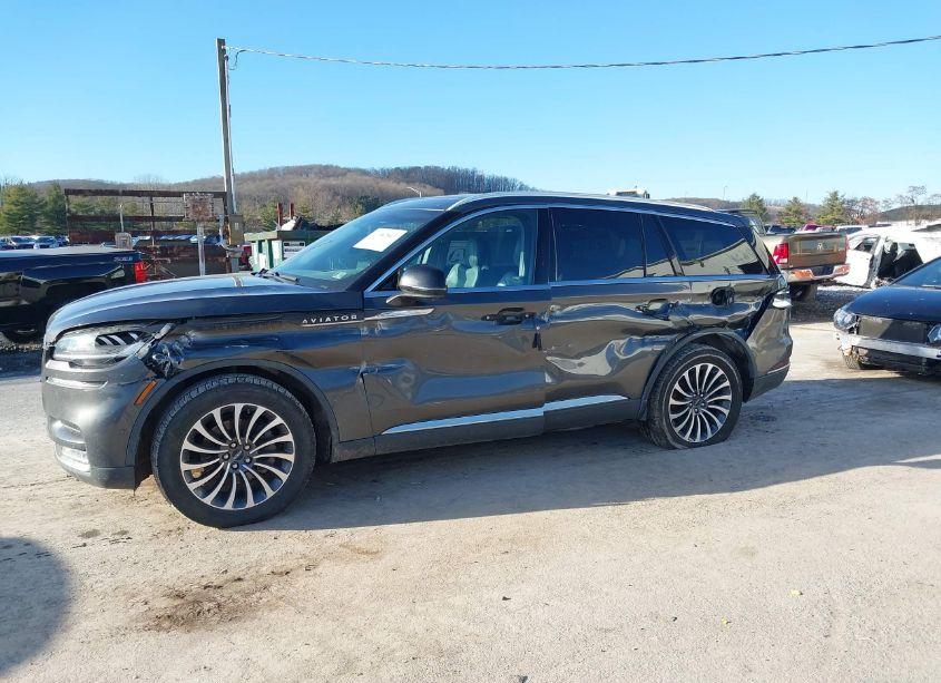 Photo 6 of 2020 Lincoln Aviator RESERVE (VIN 5LM5J7XC5LGL12640)