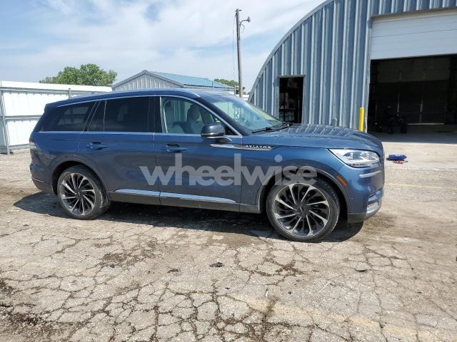 Photo 9 of 2020 LINCOLN AVIATOR RESERVE N/A (VIN 5LM5J7XC6LGL06832)
