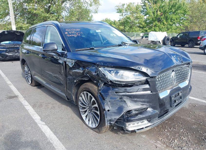 2020 Lincoln Aviator RESERVE (VIN 5LM5J7XC9LGL01382) main photo