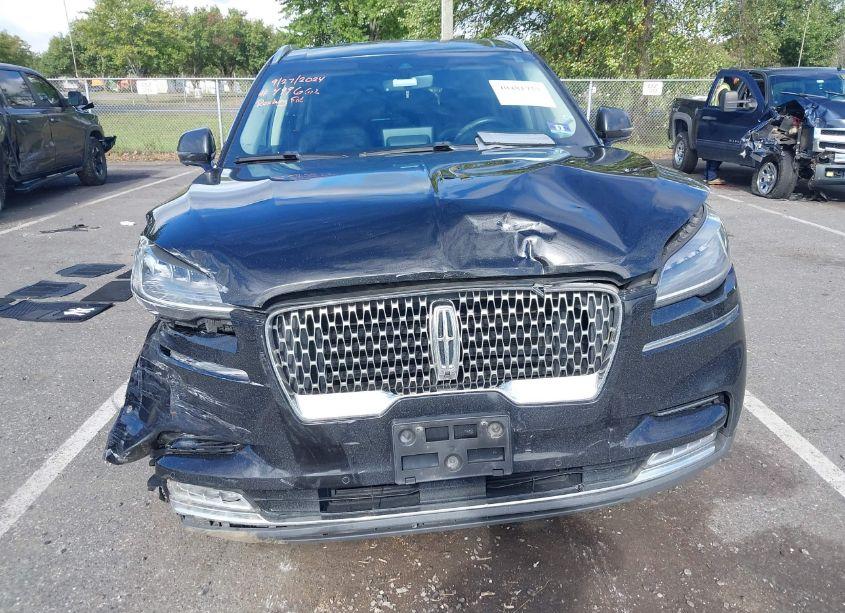 Photo 12 of 2020 Lincoln Aviator RESERVE (VIN 5LM5J7XC9LGL01382)