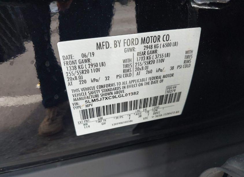 Photo 9 of 2020 Lincoln Aviator RESERVE (VIN 5LM5J7XC9LGL01382)