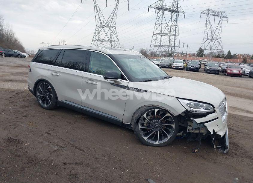 2022 Lincoln Aviator RESERVE (VIN 5LM5J7XCXNGL08697) main photo