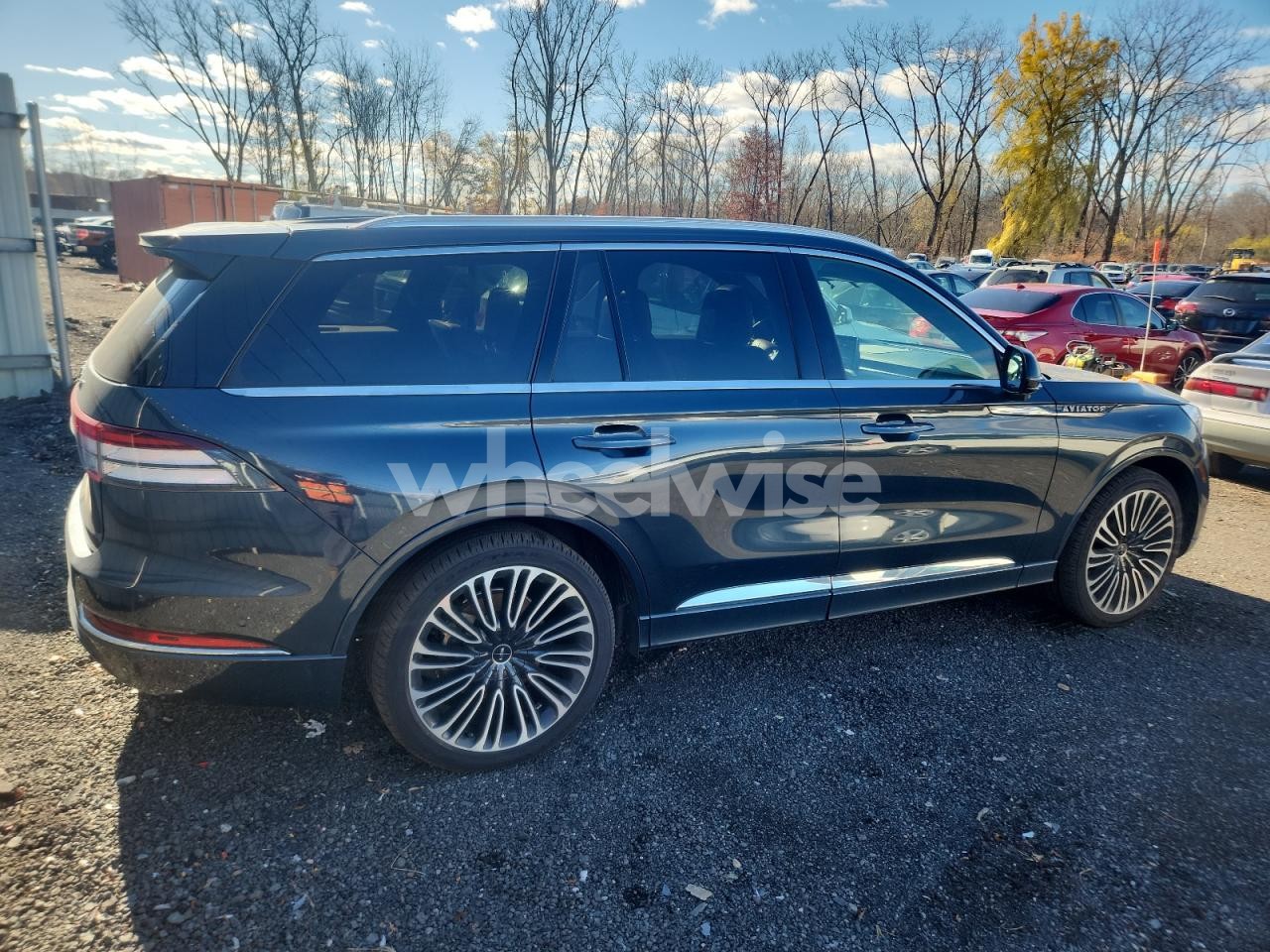 Photo 3 of 2023 LINCOLN AVIATOR BLACK LABEL (VIN 5LM5J9XC3PGL24464)
