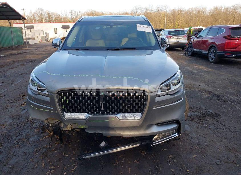 Photo 12 of 2020 Lincoln Aviator BLACK LABEL (VIN 5LM5J9XC7LGL03787)