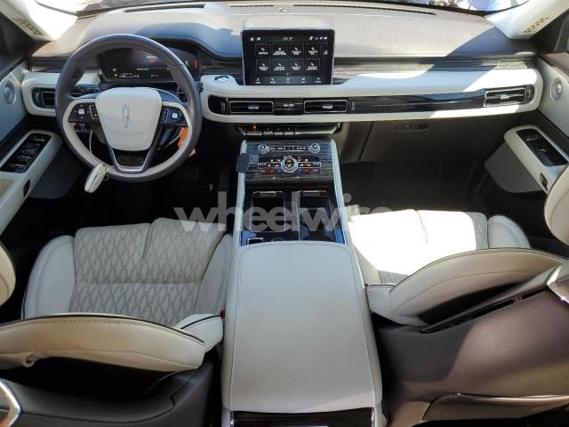 Photo 10 of 2023 LINCOLN AVIATOR BLACK LABEL (VIN 5LM5J9XC8PGL04906)