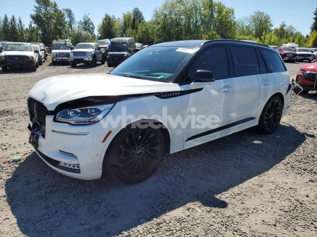 Photo 2 of 2023 LINCOLN AVIATOR BLACK LABEL (VIN 5LM5J9XC8PGL04906)