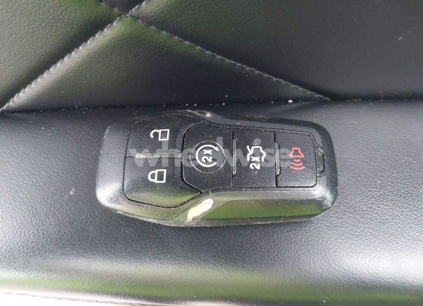 Photo 11 of 2015 Lincoln Mkc N/A (VIN 5LMCJ1A90FUJ00624)