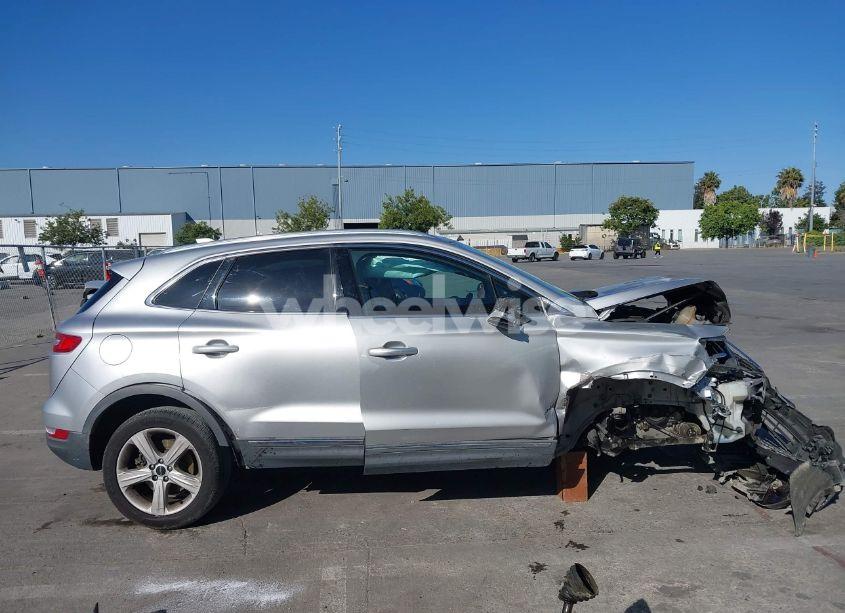 Photo 13 of 2015 Lincoln Mkc N/A (VIN 5LMCJ1A96FUJ23115)