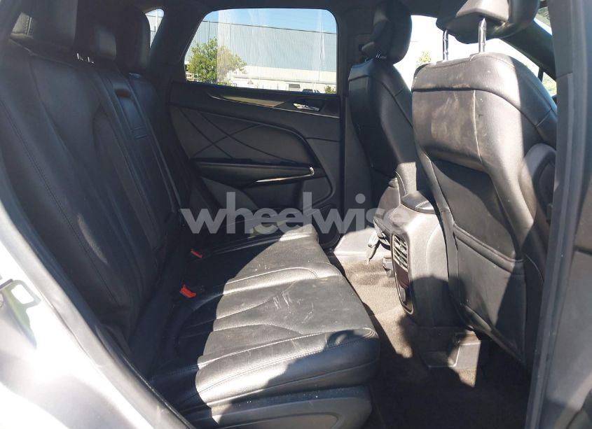 Photo 8 of 2015 Lincoln Mkc N/A (VIN 5LMCJ1A96FUJ23115)