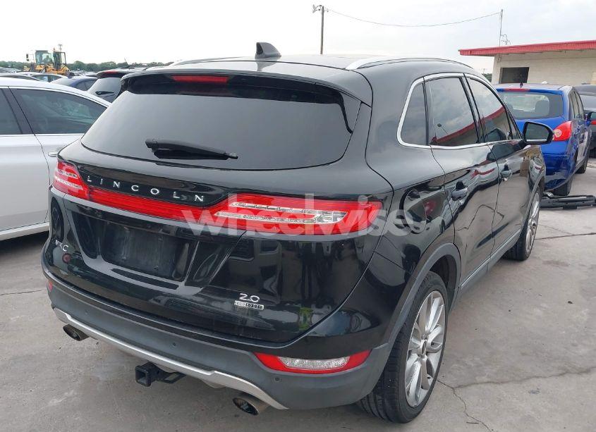 Photo 4 of 2015 Lincoln Mkc N/A (VIN 5LMCJ1A96FUJ26810)