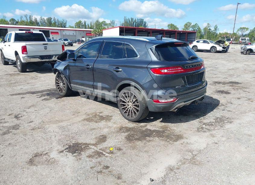 Photo 3 of 2015 Lincoln Mkc N/A (VIN 5LMCJ1A97FUJ22751)