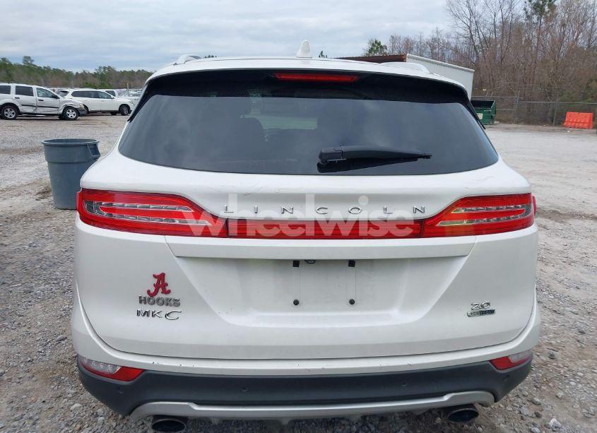 Photo 16 of 2015 Lincoln Mkc N/A (VIN 5LMCJ1A99FUJ45741)