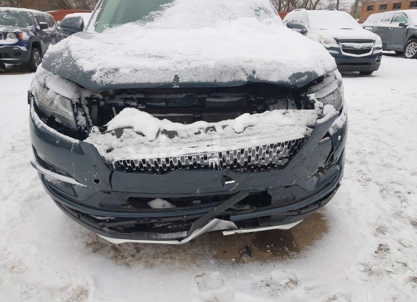 Photo 17 of 2019 Lincoln Mkc STANDARD (VIN 5LMCJ1C91KUL32303)