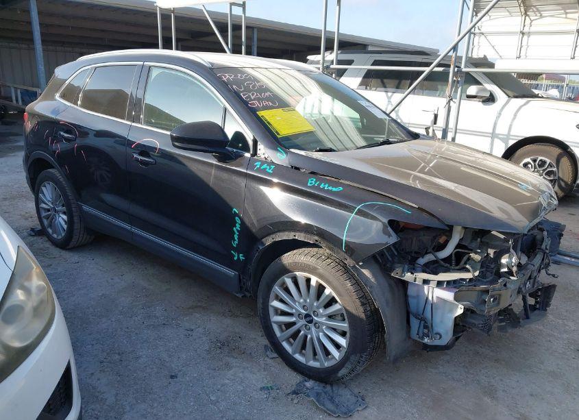 2019 Lincoln Mkc STANDARD (VIN 5LMCJ1C91KUL35315) main photo