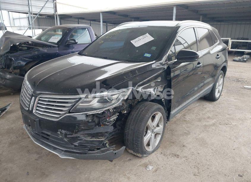 Photo 2 of 2016 Lincoln Mkc PREMIER (VIN 5LMCJ1C93GUJ01362)