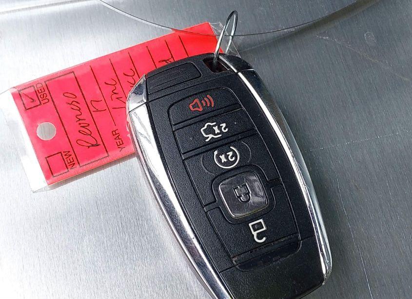 Photo 11 of 2017 Lincoln Mkc PREMIERE (VIN 5LMCJ1C95HUL51333)