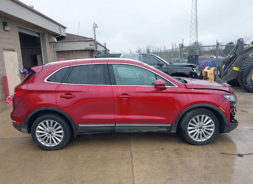 Photo 14 of 2019 Lincoln Mkc STANDARD (VIN 5LMCJ1C98KUL34968)