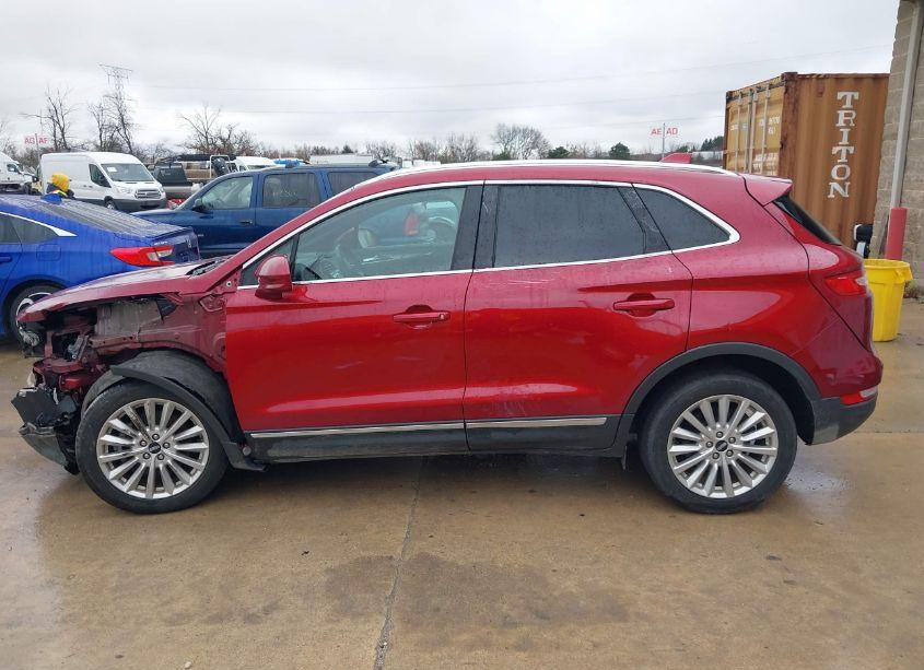 Photo 15 of 2019 Lincoln Mkc STANDARD (VIN 5LMCJ1C98KUL34968)