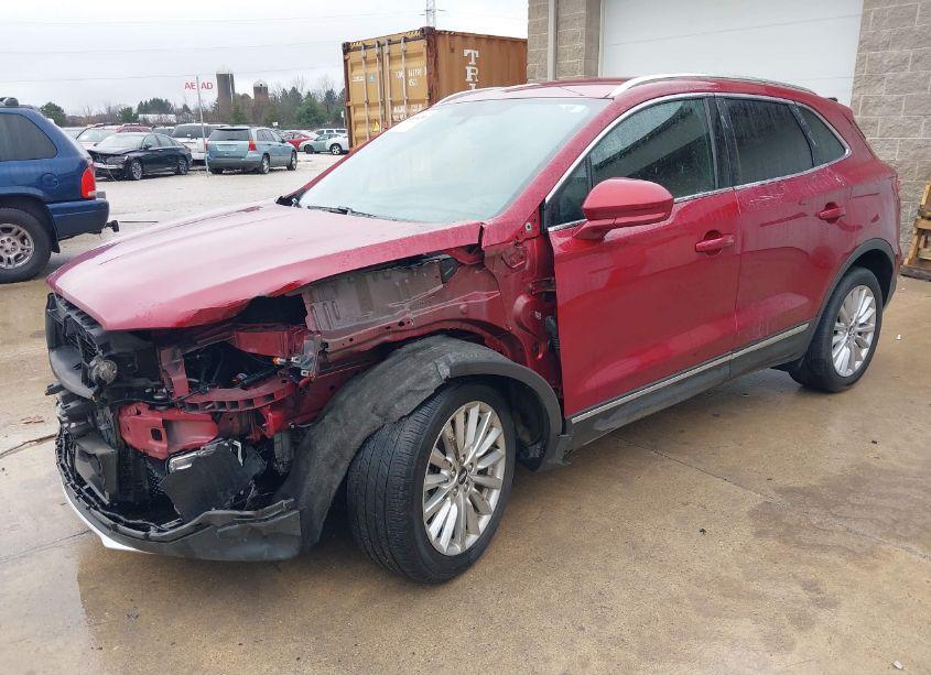 Photo 2 of 2019 Lincoln Mkc STANDARD (VIN 5LMCJ1C98KUL34968)