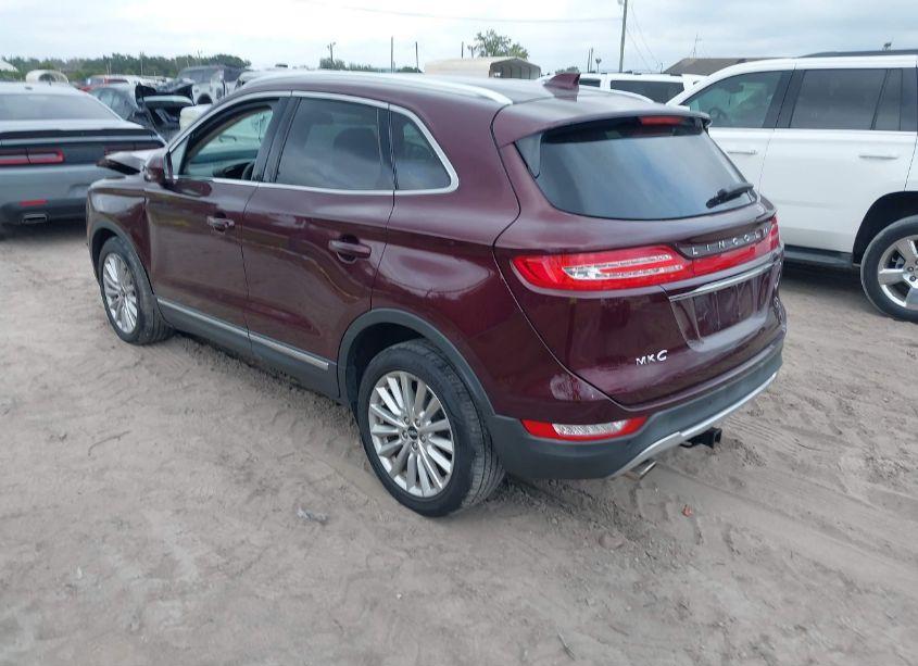 Photo 3 of 2019 Lincoln Mkc STANDARD (VIN 5LMCJ1C99KUL02188)