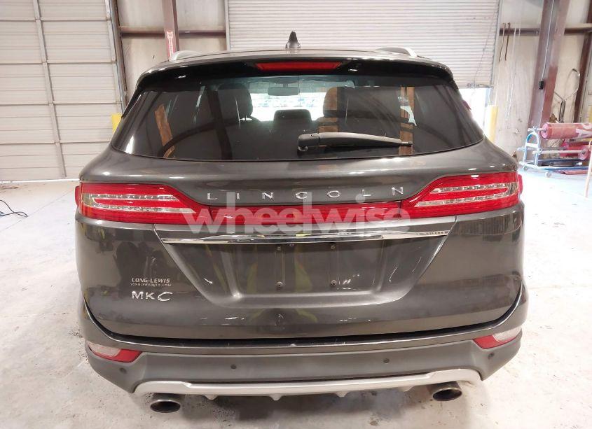 Photo 17 of 2019 Lincoln Mkc STANDARD (VIN 5LMCJ1C99KUL52153)
