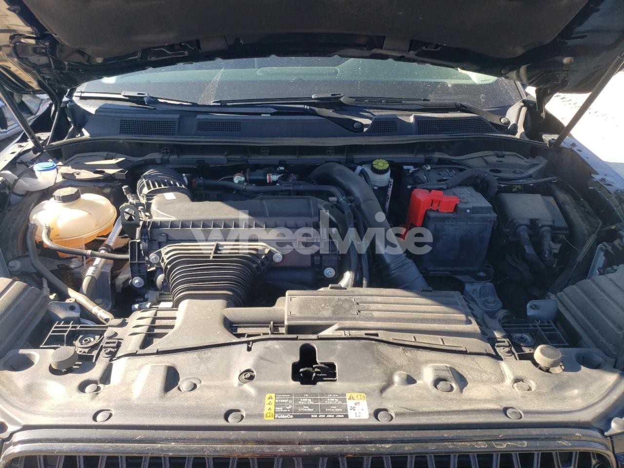 Photo 12 of 2023 LINCOLN CORSAIR (VIN 5LMCJ1CA1PUL12327)